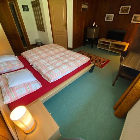 Haus Fiegl Hotell Oetz Eksteriør bilde