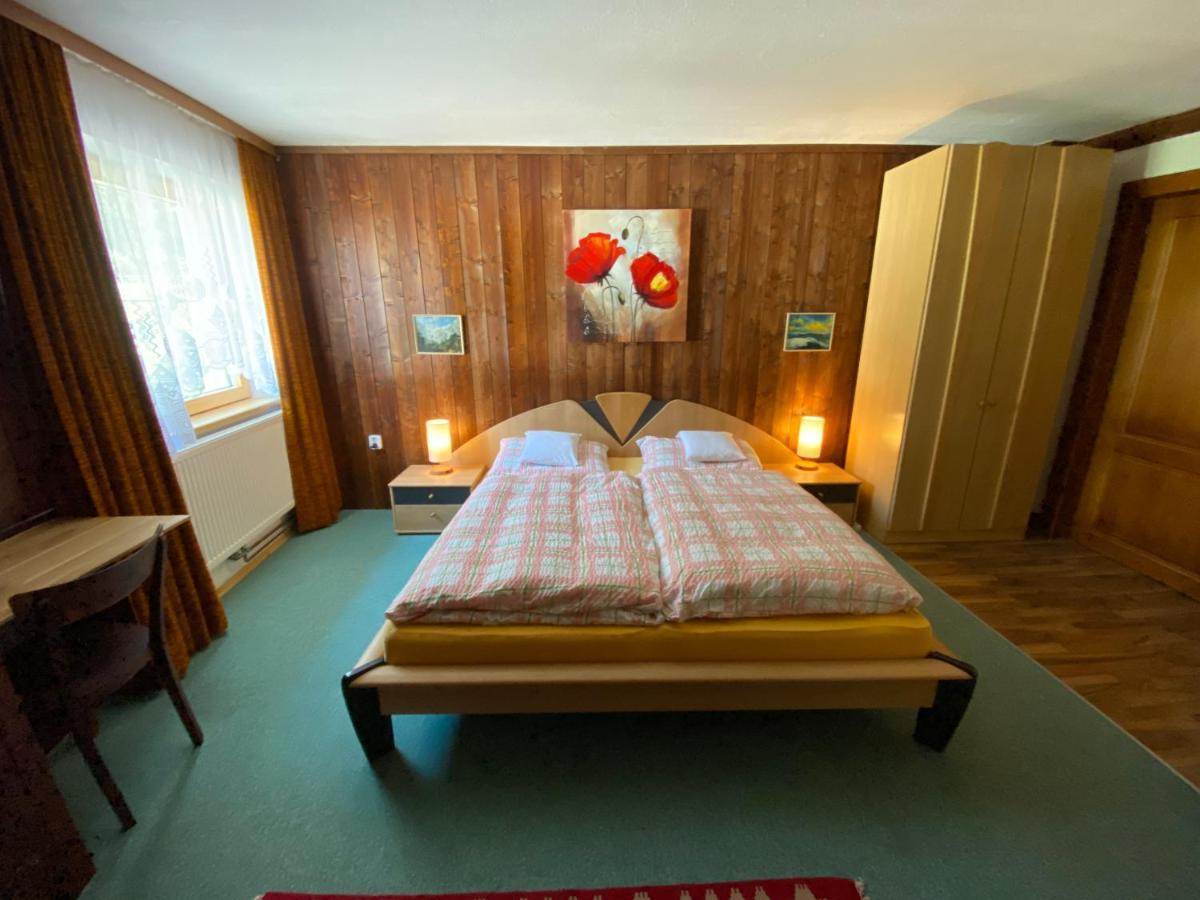 Haus Fiegl Hotell Oetz Eksteriør bilde
